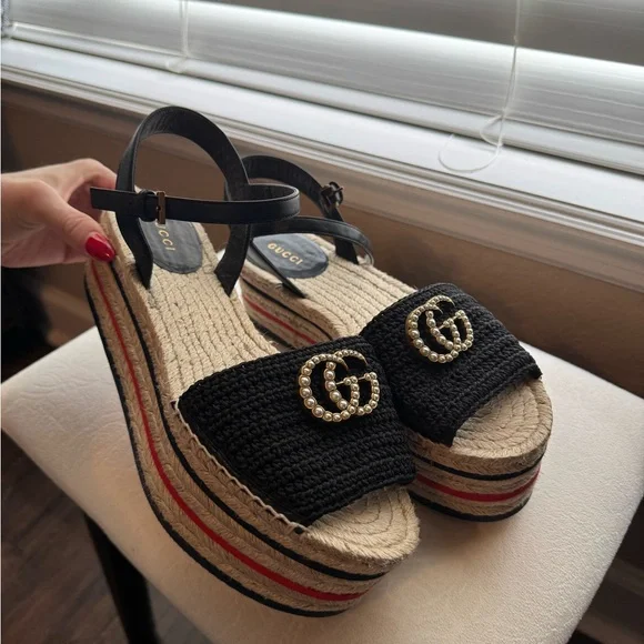 Gucci Black and Cream Espadrilles with GG Logo